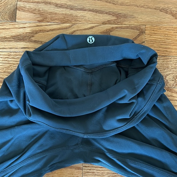 Lululemon Align leggings. Charcoal. Size 4, 25” inseam - Picture 5 of 6